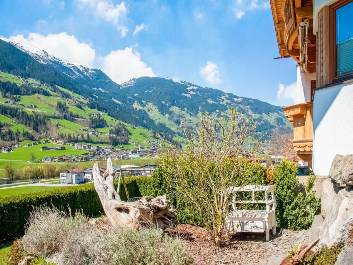 Beautiful Apartment In Ramsau With Balcony Ramsau im Zillertal Exterior photo